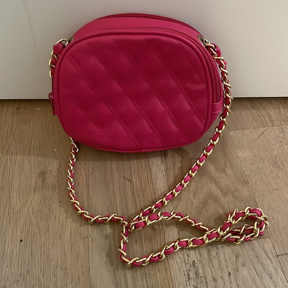 Summit Hill Pink Quilted Circle Purse